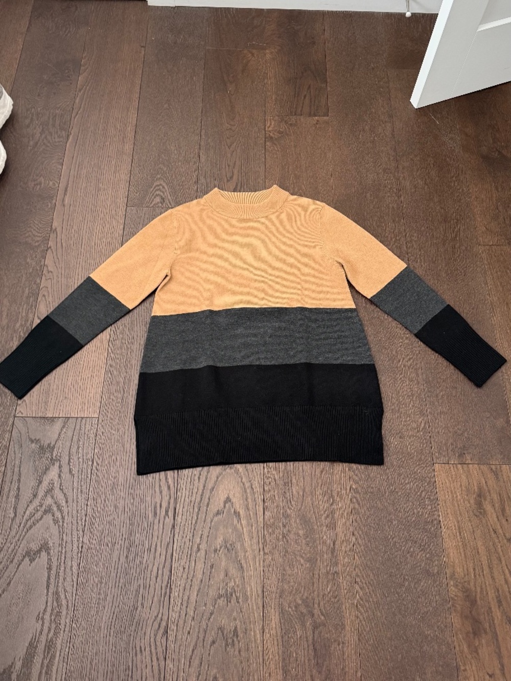 French Connection M Colorblock Mock Neck Sweater Camel Gray Black